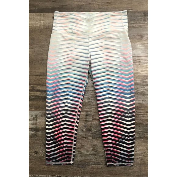 Athleta Medium Prism High-Rise Chaturanga Capri Leggings Multi Color - Picture 1 of 5